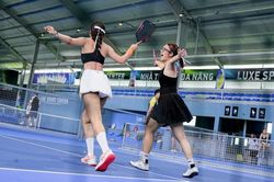 Tập pickleball cả năm để thắng sếp ở team building