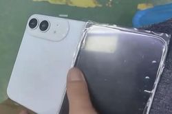 Ảnh mới nhất của iPhone gập