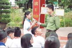 Bài 2: Xây dựng không gian mạng lành mạnh, minh bạch và có sức đề kháng