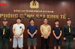 [Video] Khởi tố 4 bị can sản xuất hơn 1.000 tấn giá đỗ ngâm hóa chất cấm