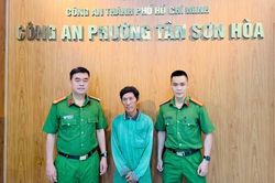 Phạm tội từ năm 1993, nay biết sai nên đến công an đầu thú