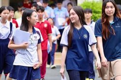Thi lớp 10 ở TPHCM: Chi tiết đề thi môn toán và gợi ý giải đề