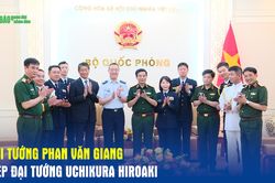 Đại tướng Phan Văn Giang tiếp Đại tướng Uchikura Hiroaki