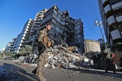 Iran cảnh báo đáp trả việc Israel tấn công Lebanon