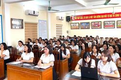 Hưng Yên đào tạo nâng chuẩn cho hơn 300 giáo viên