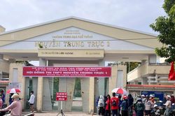 Sĩ tử An Giang phấn khởi sau môn Ngữ văn, tự tin hướng đến bài thi Tiếng Anh