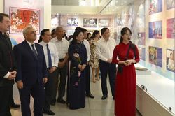 Triển lãm tôn vinh 136 tấm gương điển hình học tập và làm theo tư tưởng, đạo đức, phong cách Hồ Chí Minh