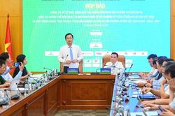 Khai mở dư địa tăng trưởng từ kinh tế biển và chuyển đổi xanh