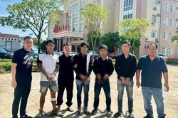 Bị nợ lương, 4 công nhân mang dao chém chủ thầu rồi bỏ trốn