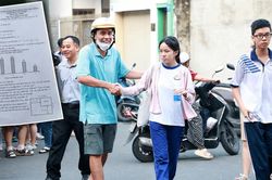 Thi lớp 10 TPHCM: Thí sinh nói đề Toán dễ, tự tin đạt điểm cao