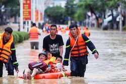 Từ 13/7, phụ cấp làm nhiệm vụ khẩn cấp tới hơn 1 triệu đồng/ngày