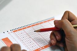 Vietlott lại tìm ra tấm vé trúng độc đắc tiền tỷ