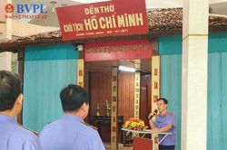 Chi bộ VKSND Khu vực 10 tỉnh Vĩnh Long về nguồn, giáo dục truyền thống cách mạng