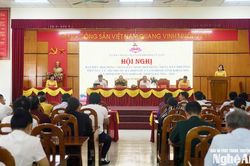 Phó Chủ tịch Thường trực HĐND tỉnh tiếp xúc cử tri phường Cửa Lò
