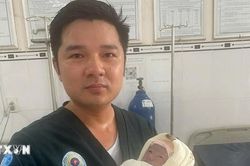 An Giang: Sản phụ sinh con trên xe được quân y cấp cứu kịp thời