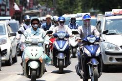 Thời tiết ngày 2/6: Nắng nóng trên 37°C bao trùm Bắc Bộ, Nam Bộ mưa rất to