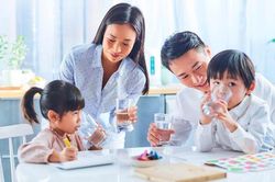 Chấm dứt bạo lực, vun đắp y&ecirc;u thương