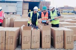 Hải quan Việt Nam ngăn chặn nhiều hàng hóa quá cảnh có dấu hiệu bất hợp pháp