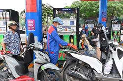 Chính phủ luôn bơm 'máu tốt' vào nền kinh tế: Cần nhìn đúng về xăng E10