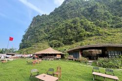 Cao Bằng: Thương mại - dịch vụ khởi sắc, du lịch bứt phá