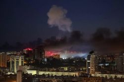 Nga tấn c&ocirc;ng quy m&ocirc; lớn, tổng thống Ukraine k&ecirc;u gọi hỗ trợ từ Mỹ