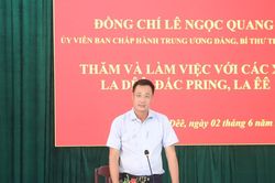 Bí thư Thành ủy Lê Ngọc Quang làm việc với Đảng ủy các xã La Dêê, Đắc Pring và La Êê