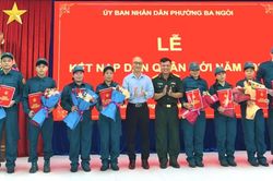 Phường Ba Ngòi tổ chức kết nạp dân quân mới năm 2026