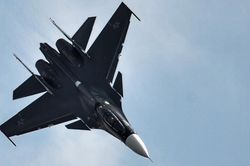 Tiêm kích Su-30SM của Armenia tích hợp bom lượn Yasin do Iran sản xuất