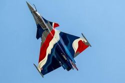 Đại sứ Pháp đề cập khả năng cung cấp tiêm kích Rafale tối tân cho Không quân Ukraine