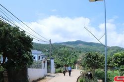 Bừng sáng những con đường nông thôn mới