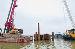Hà Nội tăng vốn dự án cầu Ngọc Hồi thêm 74 tỷ đồng