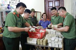 Biển thủ số tiền lớn tại đền Kỳ Cùng, 3 người ở Lạng Sơn bị khởi tố