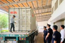 Phát hiện, thu giữ 325.000 bao thuốc lá giả mạo nhãn hiệu ESSE Change