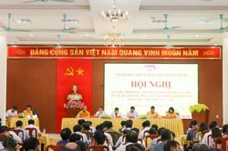 Cử tri xã Vạn An kiến nghị đẩy nhanh tiến độ các dự án giao thông, tháo gỡ vướng mắc đất đai