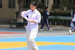 Đề Toán thi lớp 10 Thành phố Hồ Chí Minh năm 2026