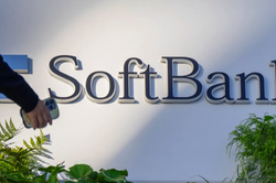 SoftBank vượt Toyota, trở thành doanh nghiệp giá trị nhất Nhật Bản
