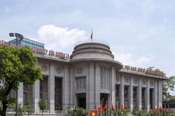 Ng&acirc;n h&agrave;ng Nh&agrave; nước nới cơ chế t&iacute;n dụng cho nh&agrave; ở x&atilde; hội, khu c&ocirc;ng nghiệp