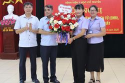 Bệnh viện Y học cổ truyền tỉnh c&ocirc;ng bố sử dụng Hồ sơ bệnh &aacute;n điện tử (EMR)
