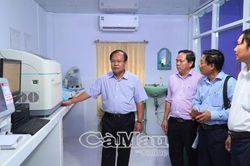 Ưu tiên đầu tư các hạng mục thiết yếu cho trường học, trạm y tế
