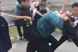 Bộ GD&ĐT: Không quay phim, phát tán clip bạo lực học đường lên mạng