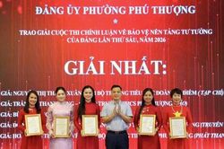 Phú Thượng trao giải Cuộc thi chính luận bảo vệ nền tảng tư tưởng của Đảng