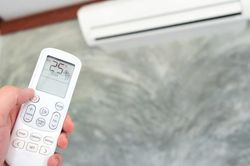 Muốn điều hòa không 'ngốn' điện vô tội vạ: Hãy tận dụng ngay nút bấm quyền năng này