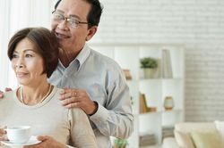 Đến tuổi già mới hiểu: 4 điều càng kỳ vọng càng dễ thất vọng