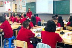 Giáo viên Hà Nội trước cơ hội nhận thu nhập tăng thêm