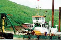 Ủy ban Chứng khoán Nhà nước xử phạt Công ty Cổ phần Tàu Cuốc