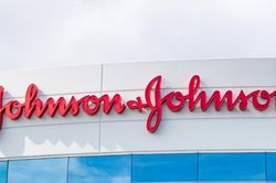 Johnson & Johnson Việt Nam thu hồi hàng loạt số công bố thiết bị y tế