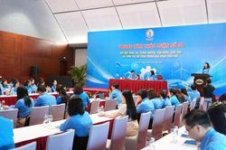 Đại hội XIV C&ocirc;ng đo&agrave;n Việt Nam: Thảo luận nhiều giải ph&aacute;p bảo vệ người lao động