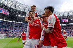 Arsenal thu về khoản tiền thưởng khổng lồ