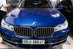 2 xe BMW và Lexus của bà Trương Mỹ Lan giảm giá lần 1