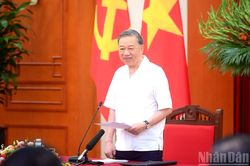 Bằng cấp, chức vụ kh&ocirc;ng thể thay thế năng lực thực thi v&agrave; kết quả phục vụ d&acirc;n